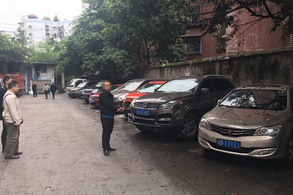 最新砸车窗盗窃防范神器，科技护航安全出行
