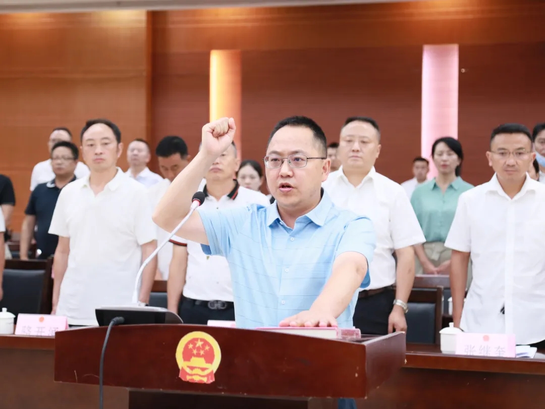 汇川区人事任免背后的故事与小巷探秘风采